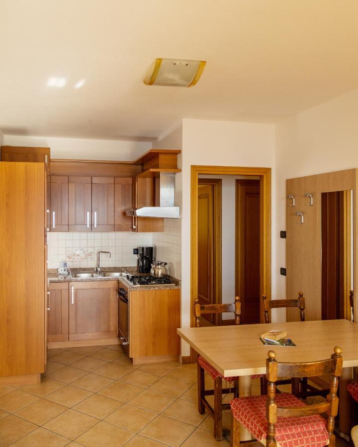 Residence Besass, Gtsgroup Tignale Eksteriør bilde