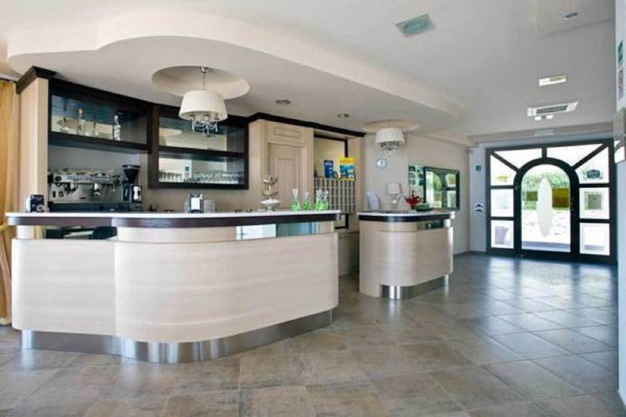 Residence Besass, Gtsgroup Tignale Eksteriør bilde