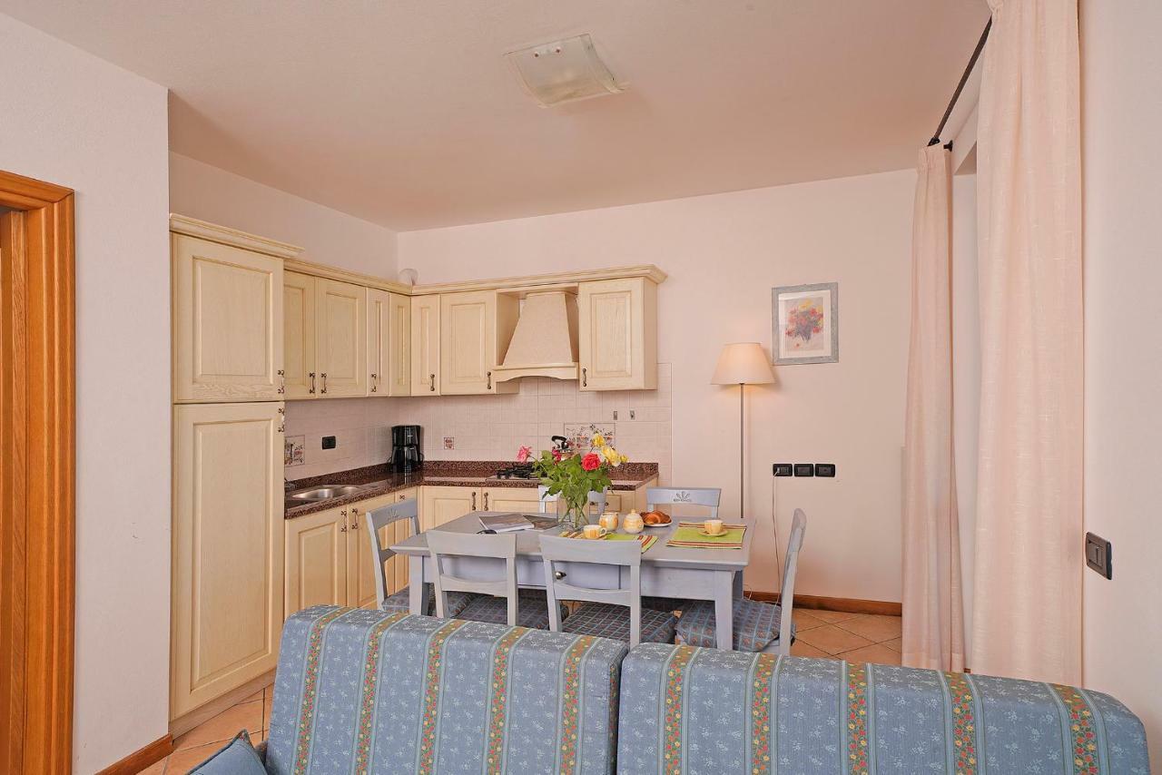 Residence Besass, Gtsgroup Tignale Eksteriør bilde